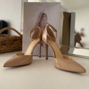 Jessica Simpson Nude Pumps